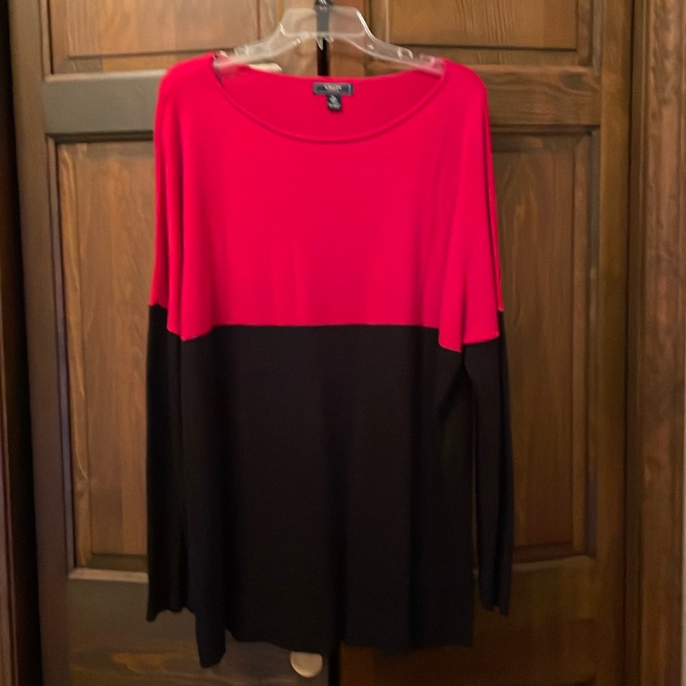 Chaps. Size XL. Red & Black Color-Block Long Sleeve Sweater